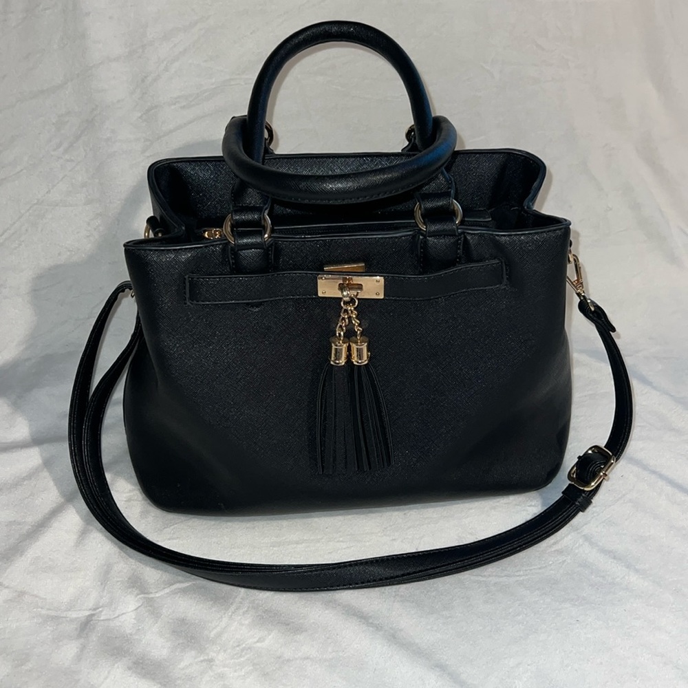 Malibu Sky Black Purse